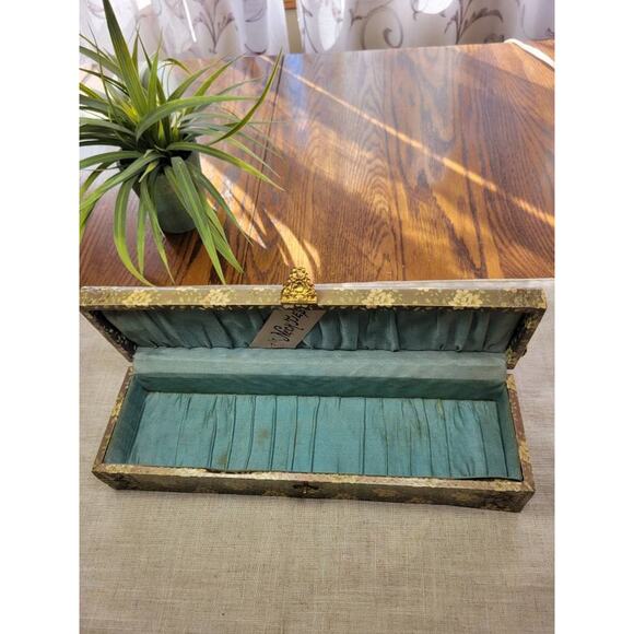 Antique Necktie Box, Victorian Floral, Lined Hinged, Vintage Dresser Catchall - Picture 8 of 10